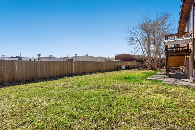 7120 W 16th Place, Lakewood, CO 80214