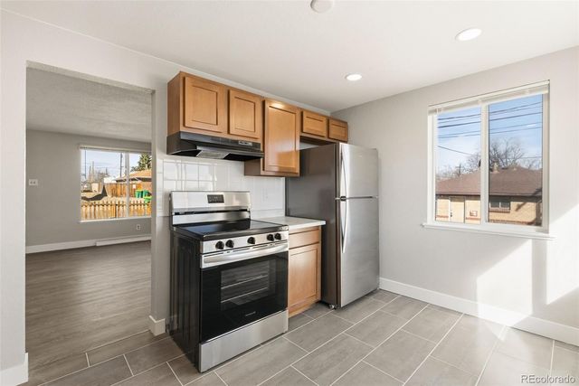 7120 W 16th Place, Lakewood, CO 80214