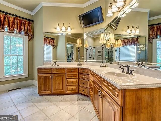 4740 Highland Point Drive, Auburn, GA 30011