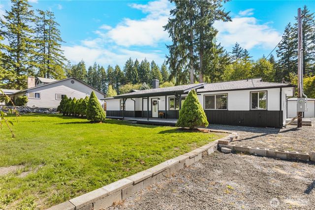 6150 SW Rhododendron Drive, Port Orchard, WA 98367