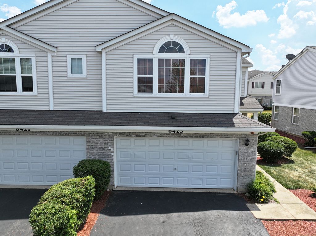 6423 Gray Hawk Drive 2716, Matteson, IL 60443