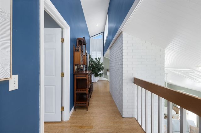 84 Dundas Avenue, Warwick, RI 02888