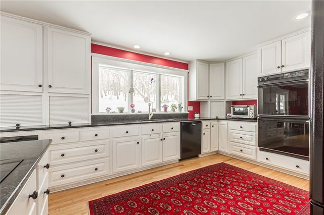 4140 County Road 16, Canandaigua Town, NY 14424