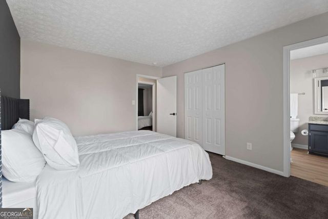 313 Country Club Drive, Jonesboro, GA 30238