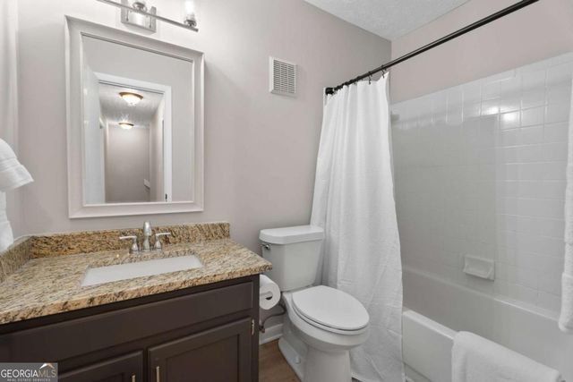 313 Country Club Drive, Jonesboro, GA 30238