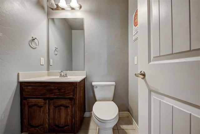 20500 Antler Farms Drive, Edmond, OK 73012