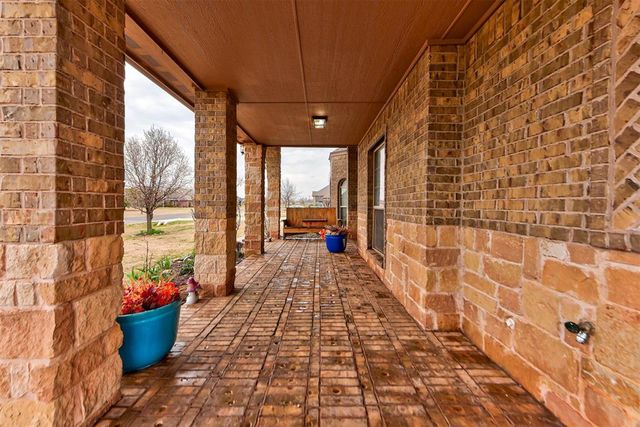 20500 Antler Farms Drive, Edmond, OK 73012