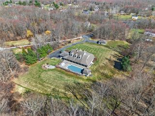 5 Deer Meadow Drive, Wallkill, NY 12589