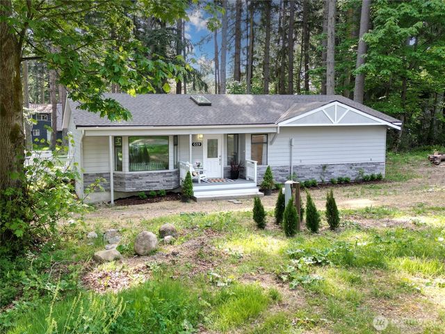 29 G Sound Place, Hat Island, WA 98206