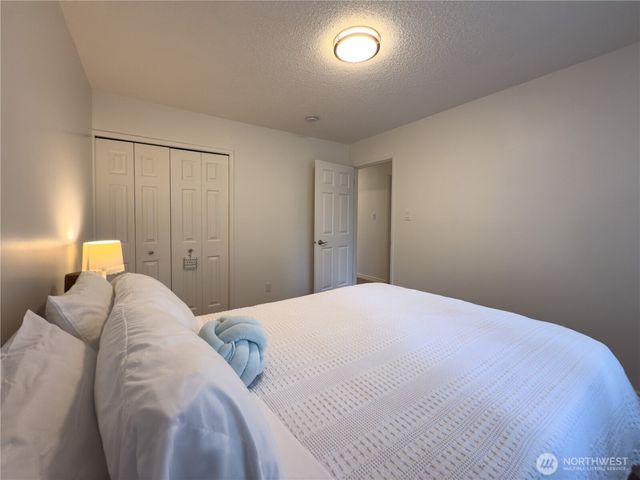 29 G Sound Place, Hat Island, WA 98206