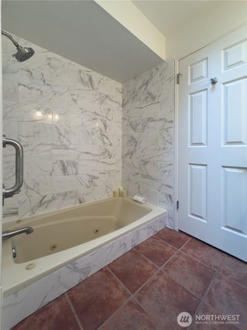 29 G Sound Place, Hat Island, WA 98206