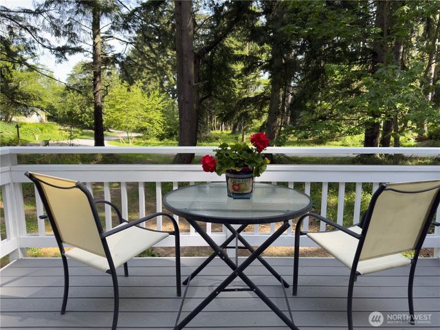 29 G Sound Place, Hat Island, WA 98206