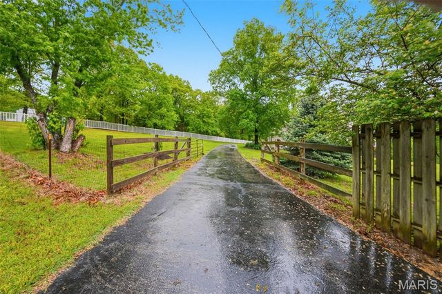 1616 Old State Road, Wildwood, MO 63038