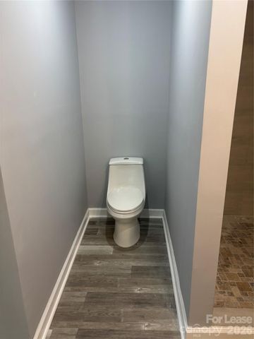 6225 Branch Hill Circle, Charlotte, NC 28213