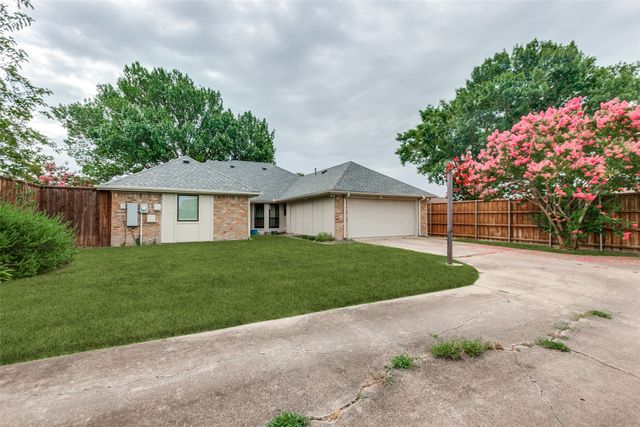 3001 Saddlehead Drive, Plano, TX 75075