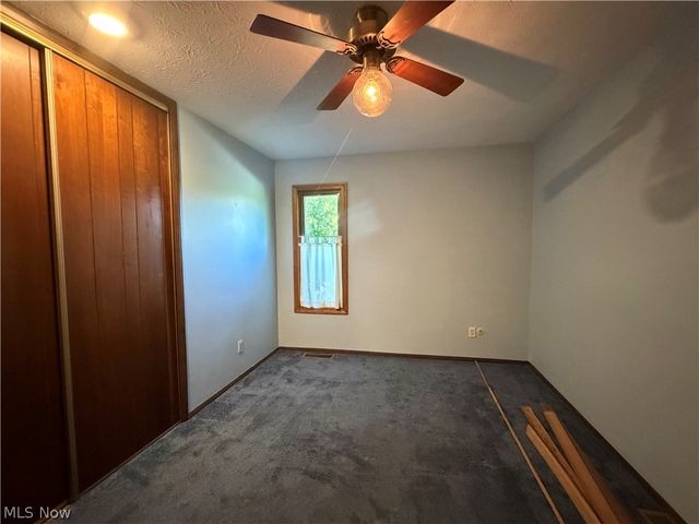3656 Erhart Road, Litchfield, OH 44253