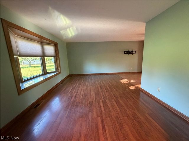 3656 Erhart Road, Litchfield, OH 44253