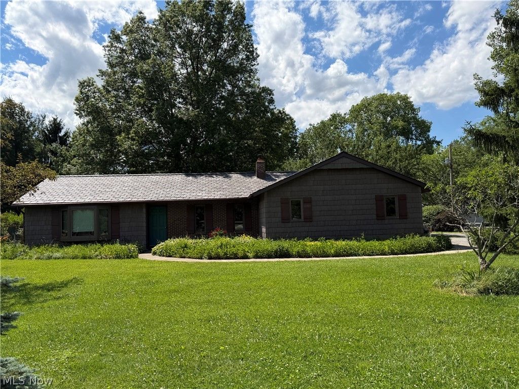 3656 Erhart Road, Litchfield, OH 44253