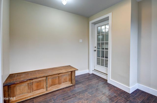 10 Hallenbeck Street, Mayfield, NY 12117