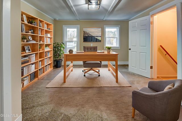 10 Hallenbeck Street, Mayfield, NY 12117