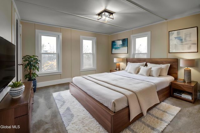 10 Hallenbeck Street, Mayfield, NY 12117