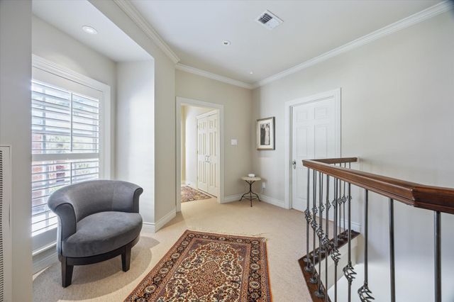 18 Pinewold Circle, Houston, TX 77056