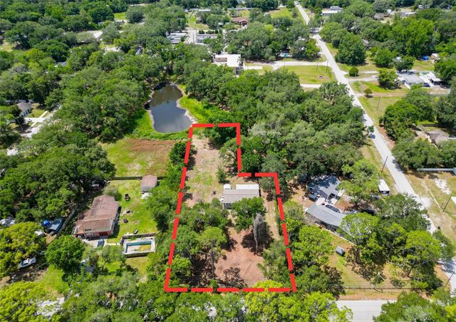1819 SINCLAIR HILLS ROAD, Lutz, FL 33549