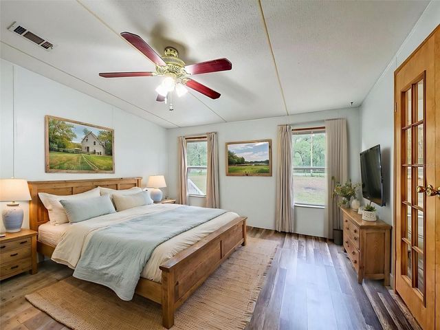 1819 SINCLAIR HILLS ROAD, Lutz, FL 33549