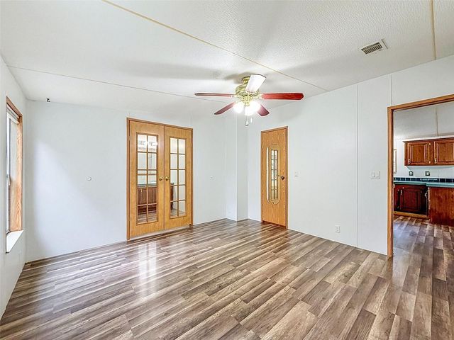 1819 SINCLAIR HILLS ROAD, Lutz, FL 33549
