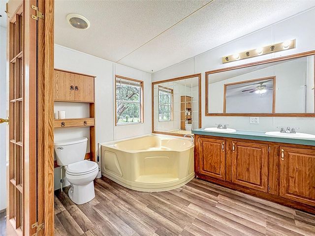 1819 SINCLAIR HILLS ROAD, Lutz, FL 33549