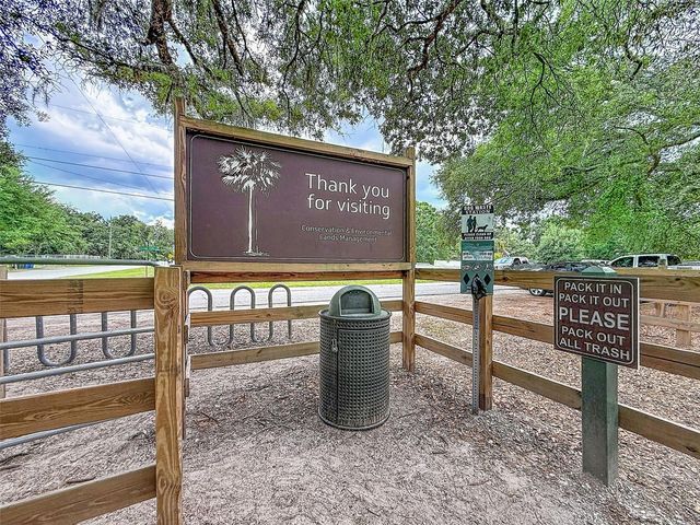 1819 SINCLAIR HILLS ROAD, Lutz, FL 33549