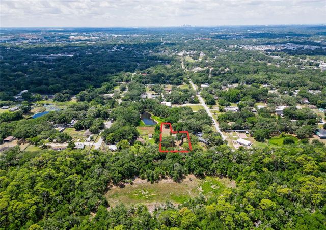 1819 SINCLAIR HILLS ROAD, Lutz, FL 33549