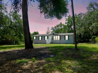 1819 SINCLAIR HILLS ROAD, Lutz, FL 33549