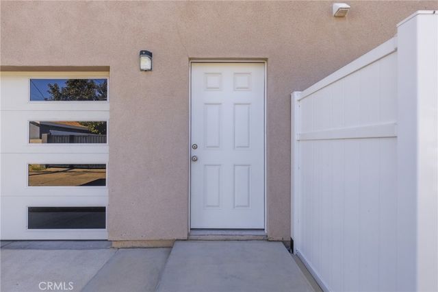 6836 Aura, Reseda, CA 91335