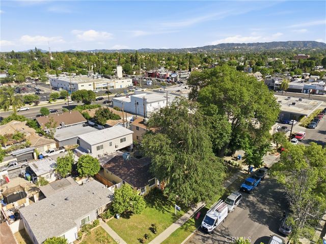 6836 Aura, Reseda, CA 91335