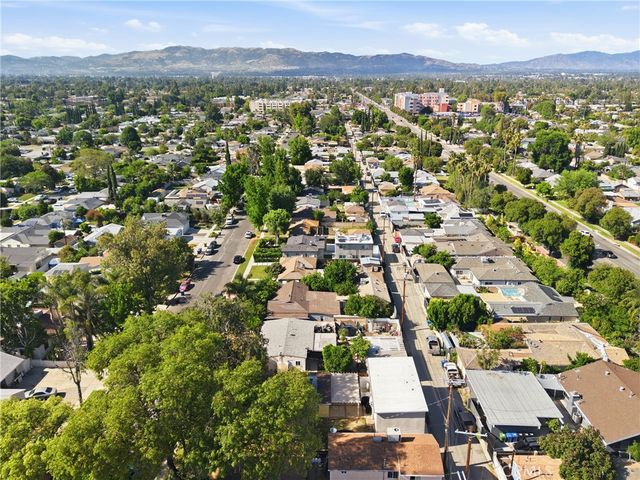 6836 Aura, Reseda, CA 91335