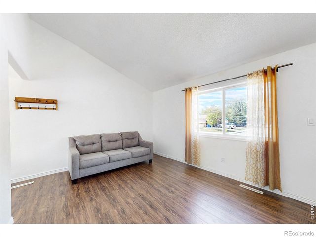 1040 22nd Street SW, Loveland, CO 80537