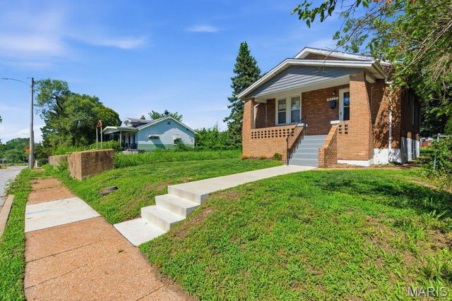 4117 Ravenwood Avenue, Pine Lawn, MO 63121
