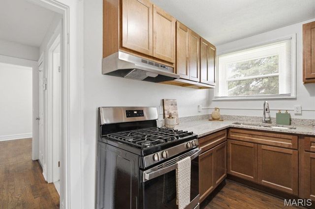 4117 Ravenwood Avenue, Pine Lawn, MO 63121