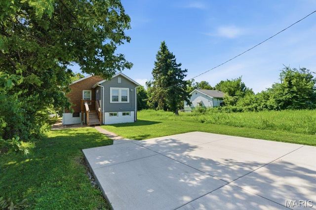 4117 Ravenwood Avenue, Pine Lawn, MO 63121