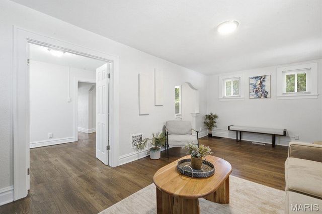 4117 Ravenwood Avenue, Pine Lawn, MO 63121