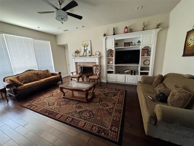 6809 Westover Drive, Rowlett, TX 75089