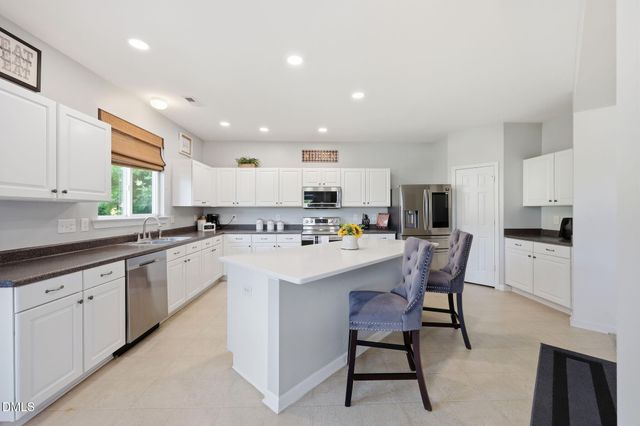 5702 Orchard Beach Lane, Raleigh, NC 27616