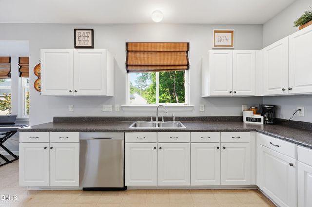 5702 Orchard Beach Lane, Raleigh, NC 27616