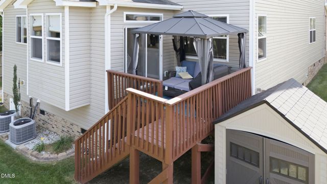 5702 Orchard Beach Lane, Raleigh, NC 27616
