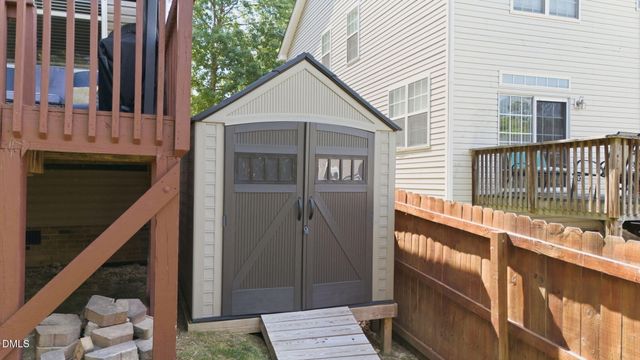 5702 Orchard Beach Lane, Raleigh, NC 27616