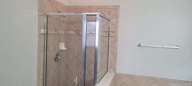 225 Country Vale, Cibolo, TX 78108