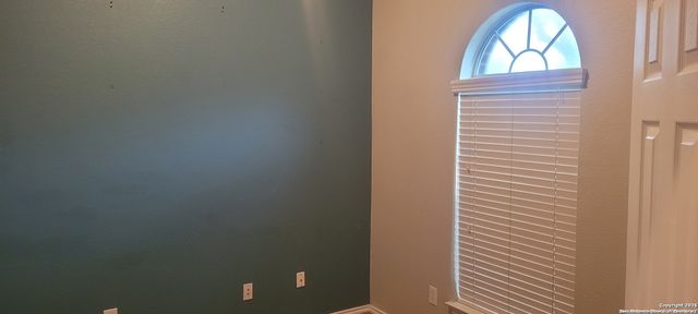 225 Country Vale, Cibolo, TX 78108