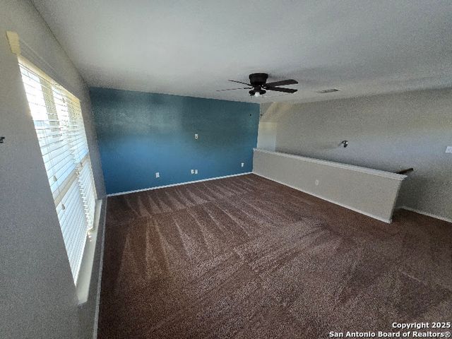 225 Country Vale, Cibolo, TX 78108