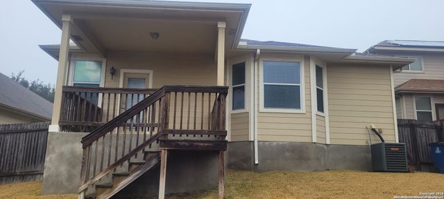 225 Country Vale, Cibolo, TX 78108